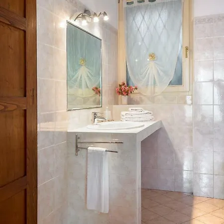 Camelia Apartment Cannobio